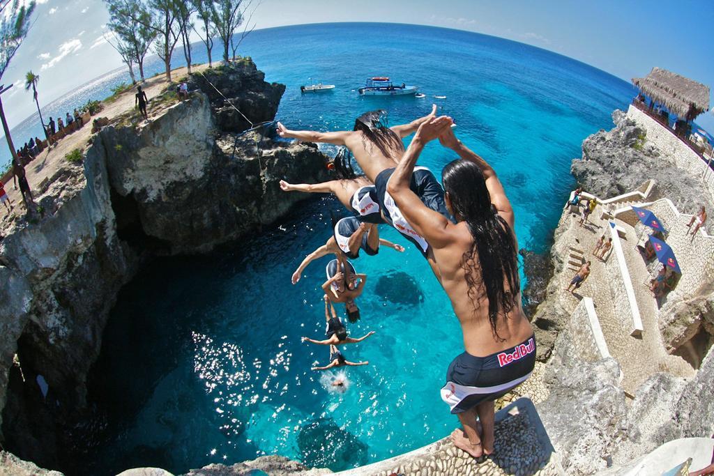 T&T - Tatty And Tony Guesthouse Negril Quarto foto